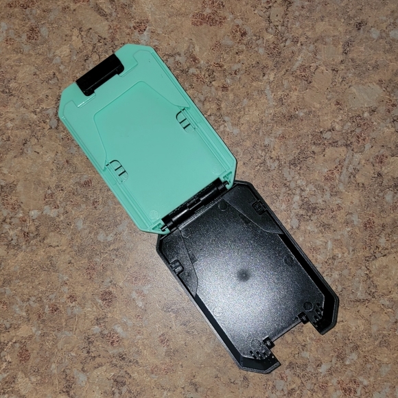 Slim Mint Wallet - Picture 13 of 13